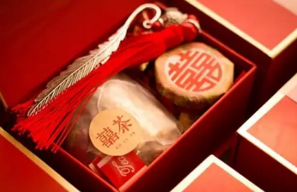 結(jié)婚伴手禮男方買還是女方買-送伴手禮的注意事項有哪些