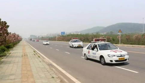科三掛了4次駕校能幫忙嗎-科目三一次過的多嗎