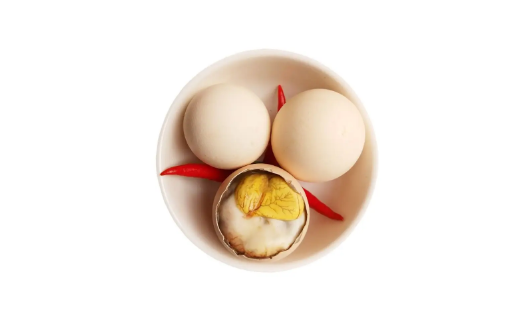 活珠子比普通雞蛋有營(yíng)養(yǎng)嗎-活珠子和普通雞蛋哪個(gè)有營(yíng)養(yǎng)