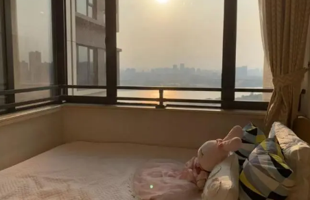 西曬的房子和東曬的房子哪個(gè)好-西戶的房子如何防西曬